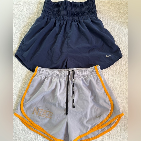 Nike shorts bundle of 2! Dry fit, size S - Picture 1 of 2